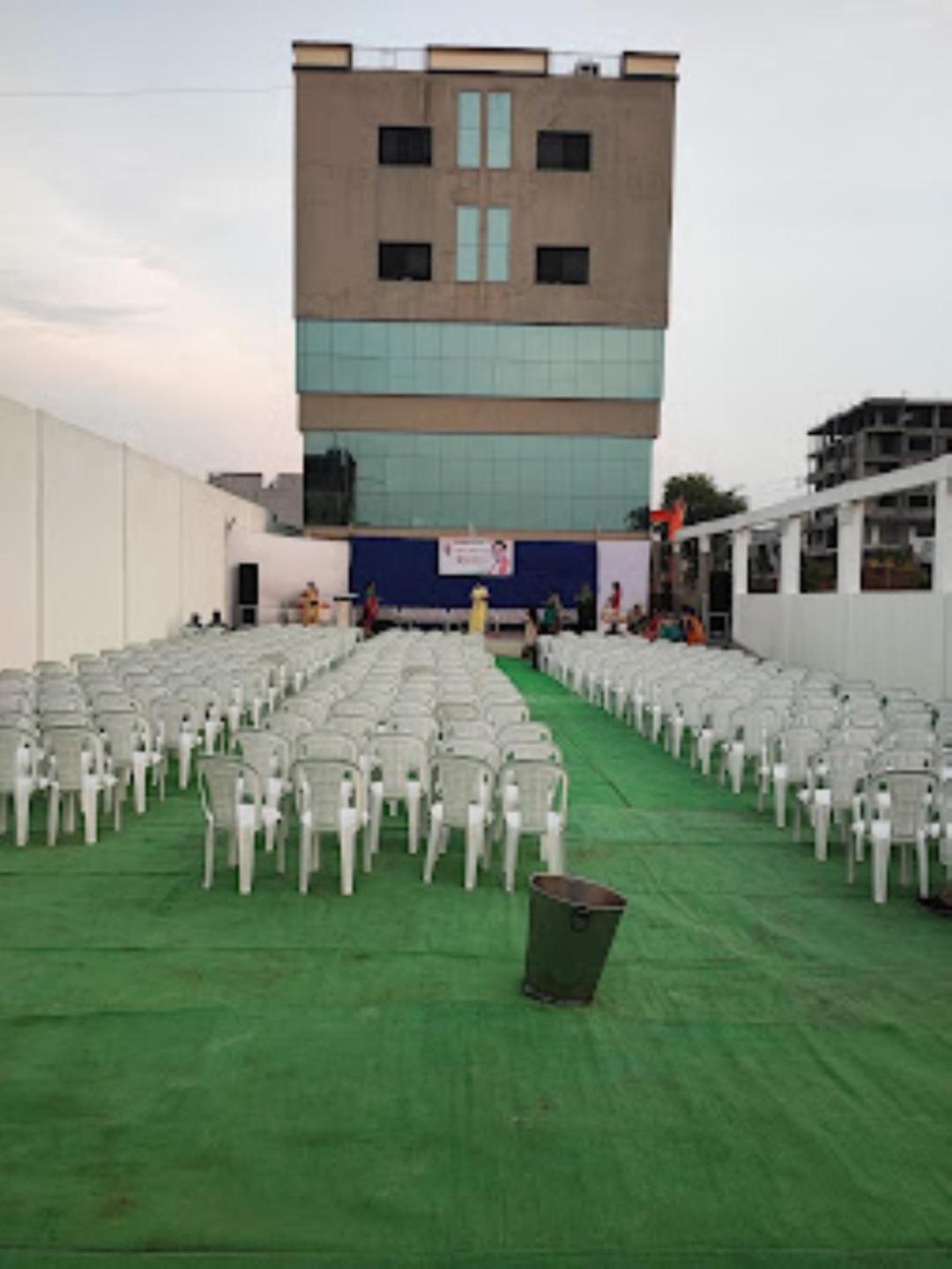 Hotel Hariram Tower Wardha 외부 사진
